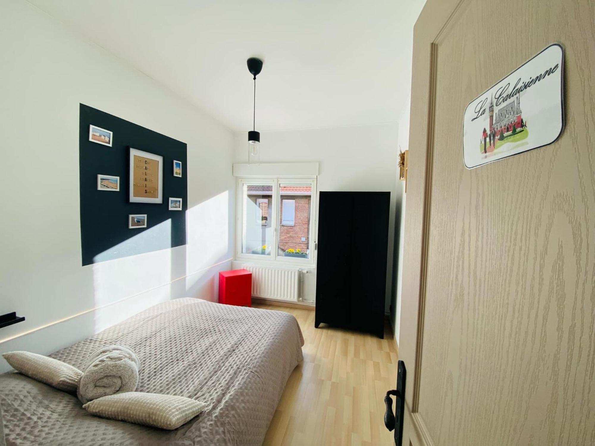 Chambre Privee Au Coeur De 칼라이스 외부 사진