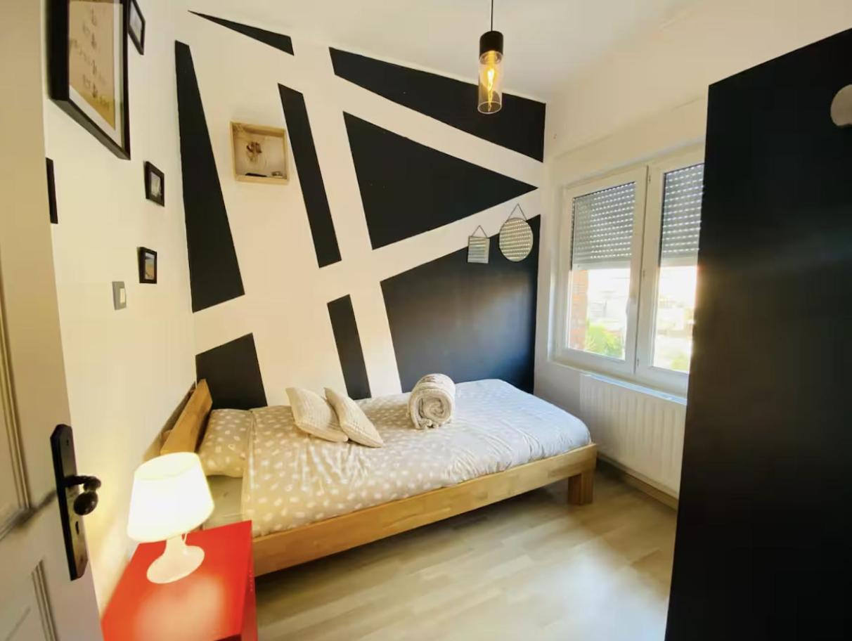 Chambre Privee Au Coeur De 칼라이스 외부 사진
